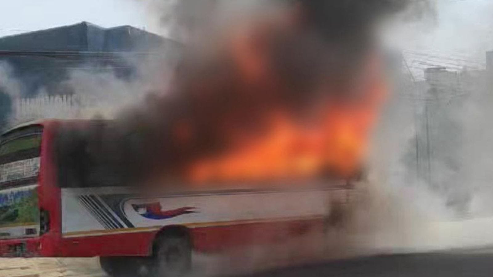 Fire in Kathmandu's Dhungeadda