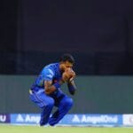 Gujarat Titans Beat Mumbai Indians to Reach Top of IPL Table