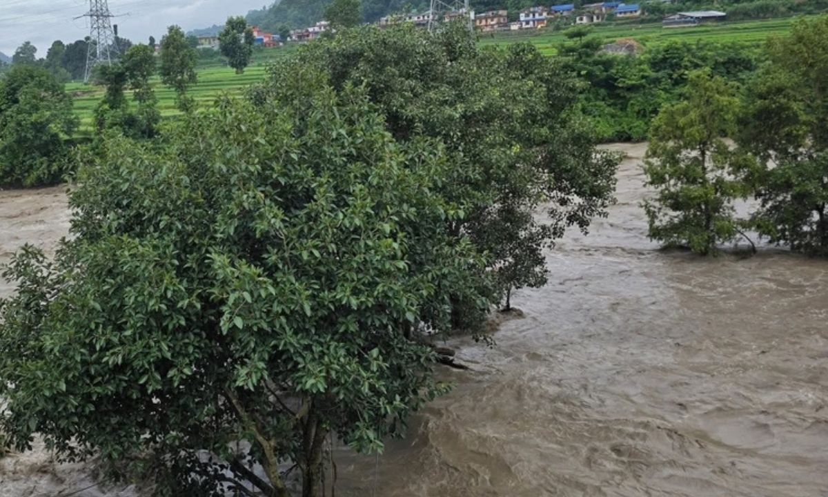 Bhotekoshi river flow rises, locals urged to stay alert