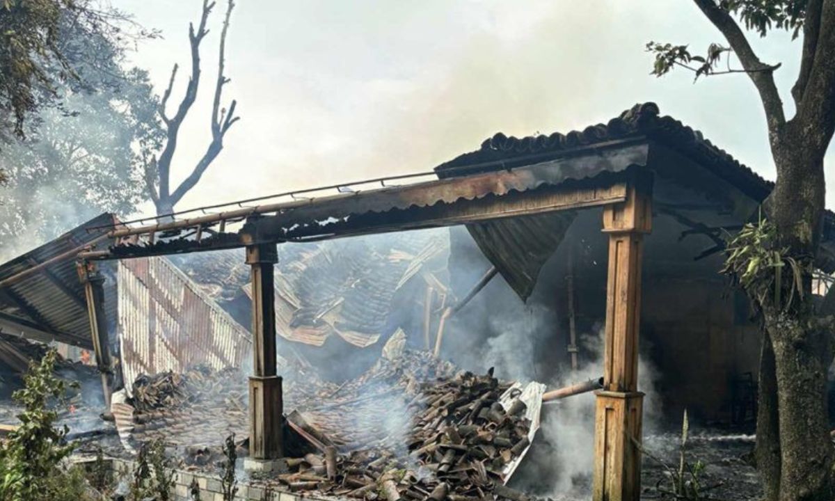 Fire damages Bagaicha Adventure Resort in Gaindakot
