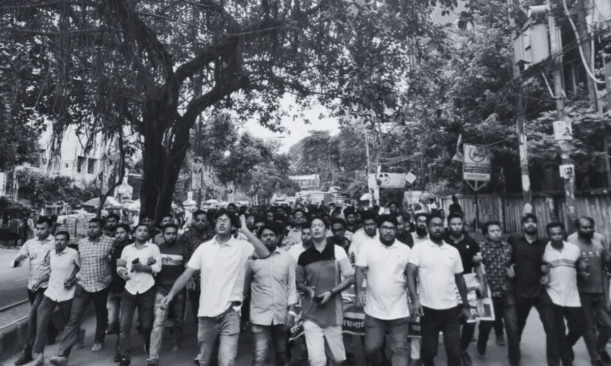 Protests erupt in Old Dhaka over brutal murder of scrap trader as arrests mount