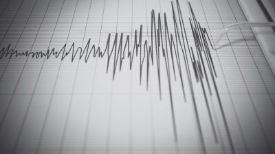 earthquake hits Russia