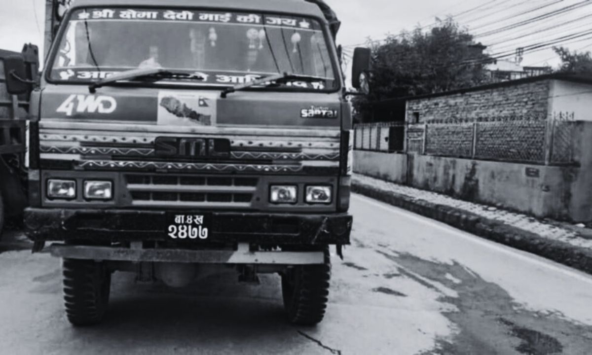 mini truck accident in Lalitpur