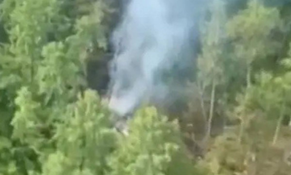 50 feared dead in plane crash in Russia