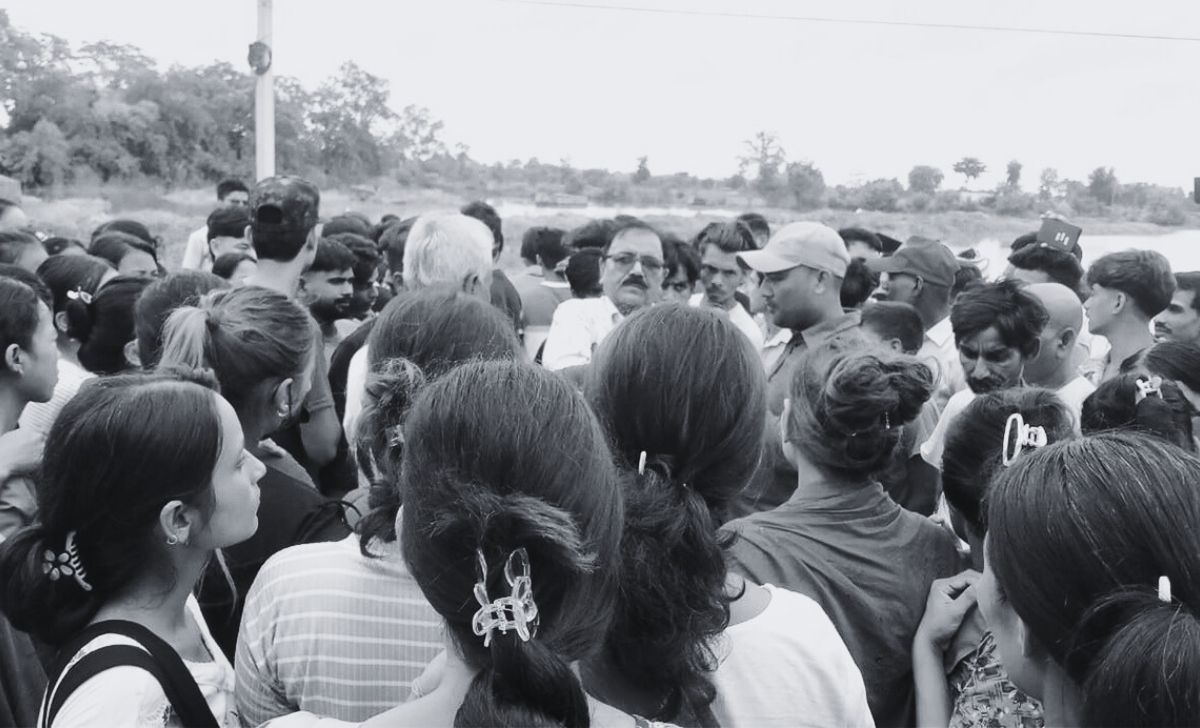 Kapilvastu’s Yashoda Foods workers protest over low pay and poor facilities