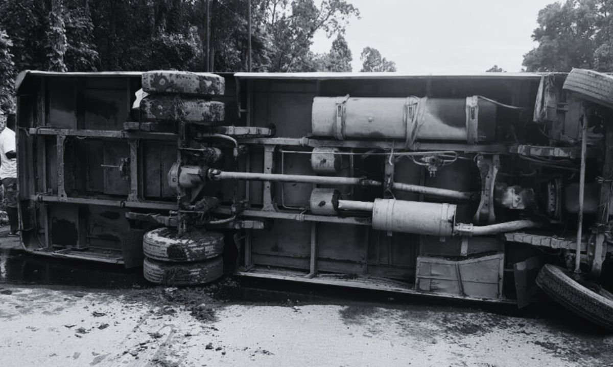 Kawasoti bus accident