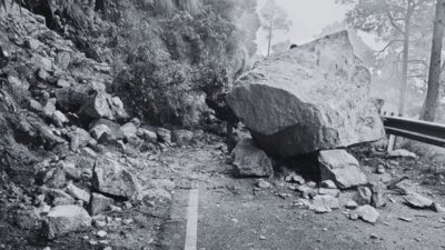 Landslides block Hetauda-Kathmandu