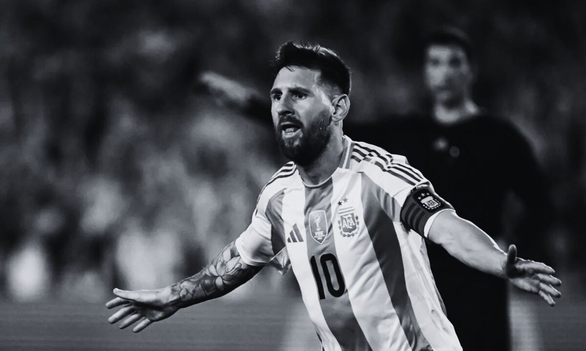 Lionel Messi to visit India in December, to play friendly match with Ganguly and Bhutia