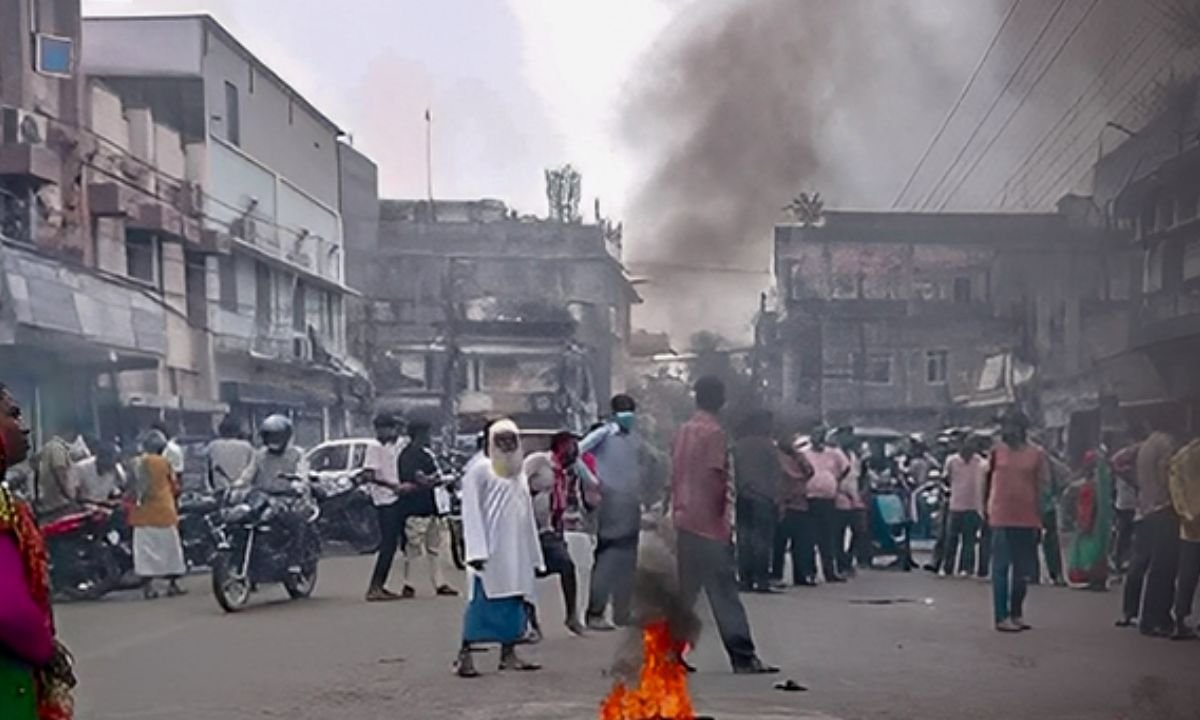 police open fire leading to death in Saptari