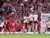 Liverpool beat Arsenal 1-0 to stay top